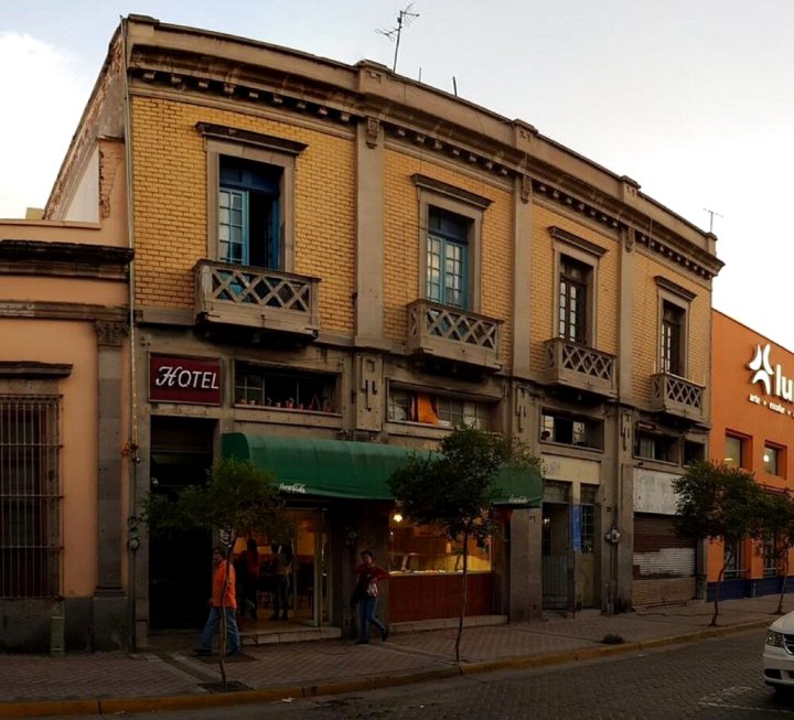 瓜达拉哈拉市中心中央酒店(Central Downtown Guadalajara)