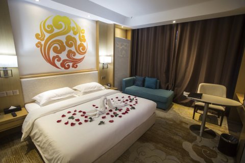 青海白云翔羚酒店