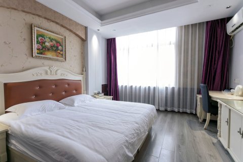 肯定酒店(马鞍山东站第七中学店)