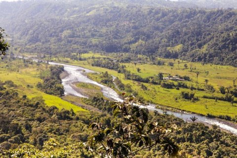 卡帕里自然温泉酒店(Kapari Natural Lodge & Spa)