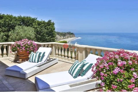 三亚木棉花开旅租(夏日百货店)