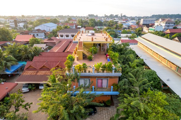 尼娜吴哥公寓(Nina Angkor Residence)