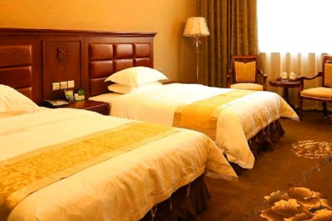 荥经蜀西大酒店