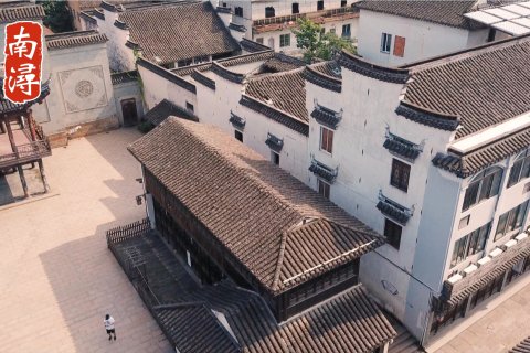 南浔瓶中时光客栈