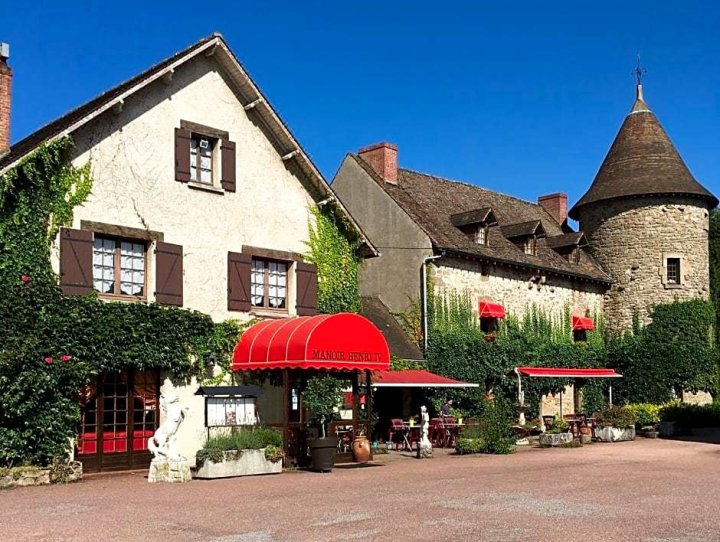 蔓娜尔亨利四世酒店(Manoir Henri IV)