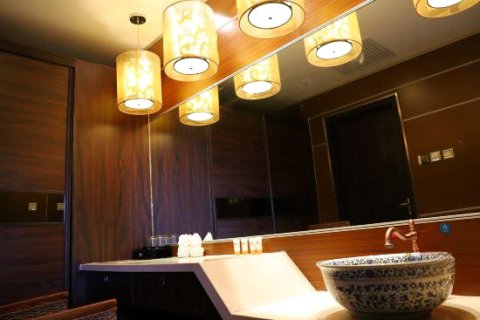 黄陵桥山滨湖酒店