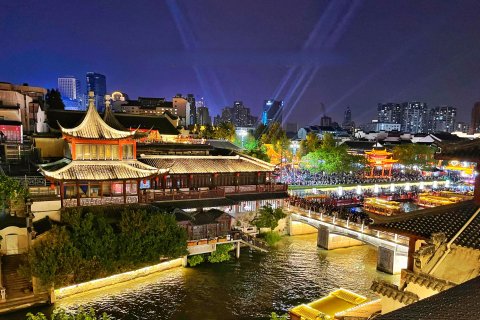 美程度假酒店(南京夫子庙秦淮河畔店)