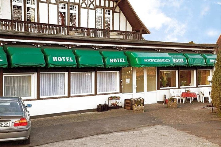 瑞士屋酒店(Hotel Schweizerhaus)