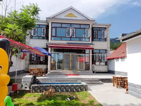 北京日出山舍民宿