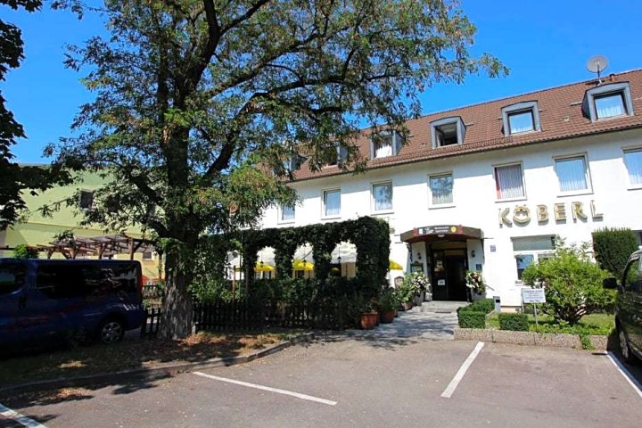 科博尔酒店(Hotel Pension Köberl)