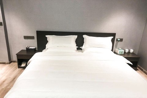 云艺电竞酒店(武穴店)