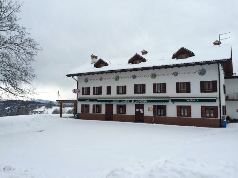 里福奇欧普朗诺尔兹酒店(Rifugio Pranolz)