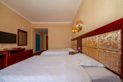 华山华麓苑大酒店