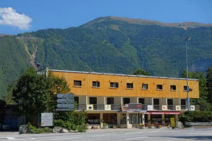 博莱灯酒店(Hotel Belledonne)