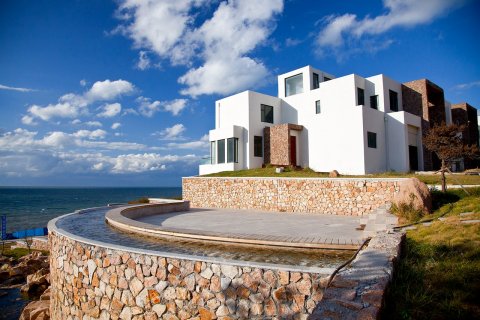 金石湾逅海艺墅