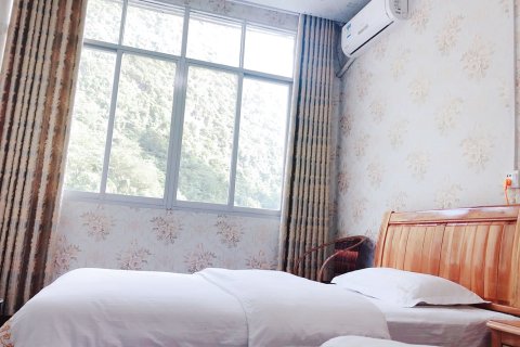 荔波茂兰背包客栈