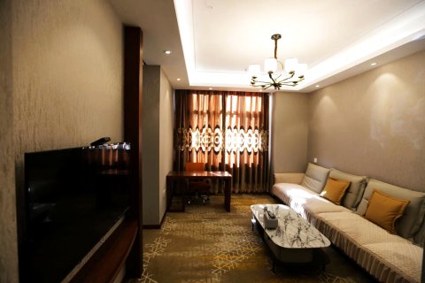 桓仁维纳假日酒店