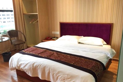 陆河富馨泰酒店