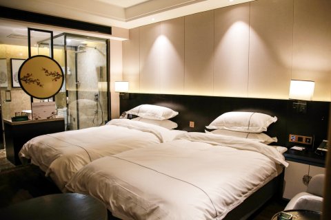 沈丘笑乐惠·南山假日酒店