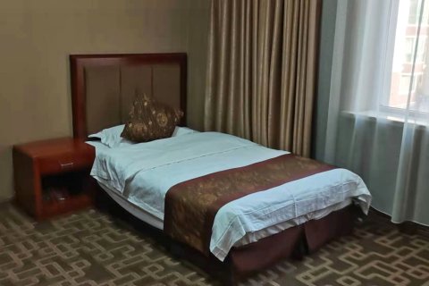 盛世金源宾馆(白城师范学院医学高等专科学校店)