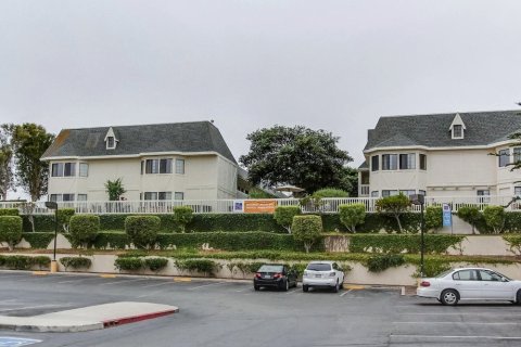 蒙特利6号汽车旅馆 - 马里那(Motel 6-Marina, CA - Monterey)