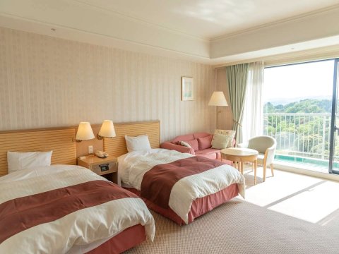 小名滨海滨酒店&高尔夫俱乐部(Onahama Ocean Hotel & Golf Club)