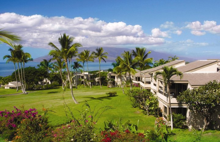 Wailea Ekolu Village by Destination Residences Hawaii