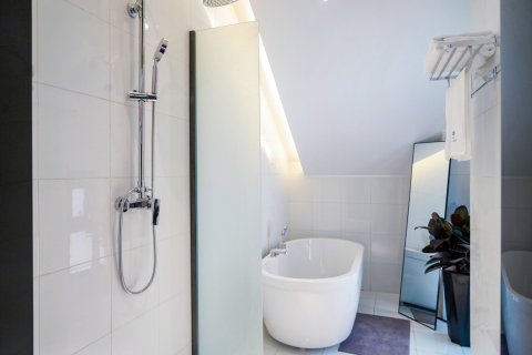 亭亭民宿(西安回民街大莲花池店)