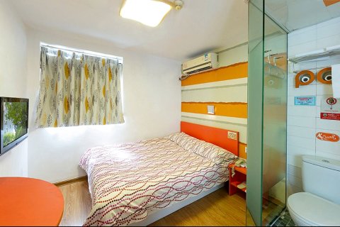 布丁酒店(宁波天一广场江厦桥东地铁站店)