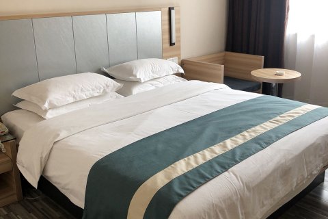 雅客·城市快捷酒店(洛阳火车站店)