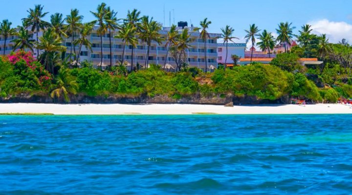 蒙巴萨海滩度假村(Mombasa Beach Hotel)