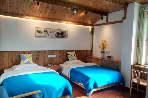 婺源李坑傍溪居客栈