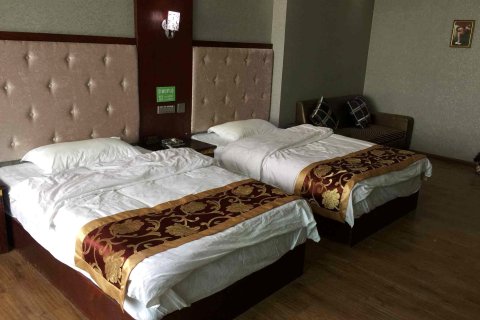 福贡峡谷明珠酒店