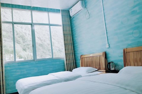 荔波茂兰背包客栈