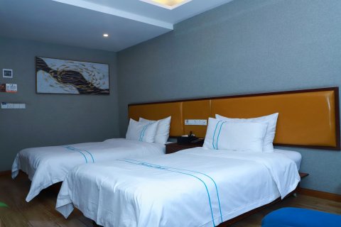 资中财富东方酒店