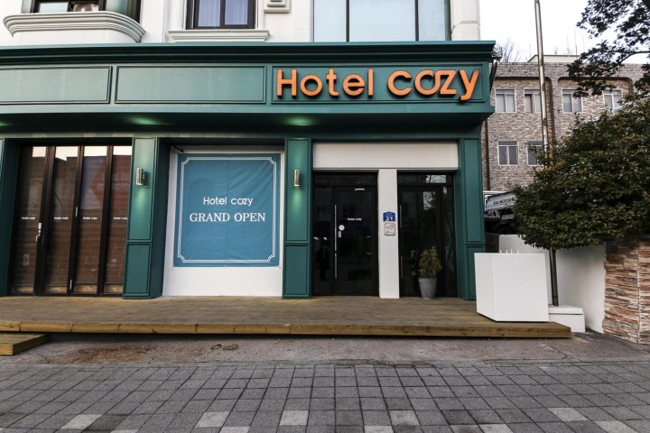 Chuncheon Hotel Cozy