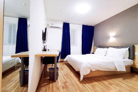 7天酒店(昆明南屏步行街中心店)