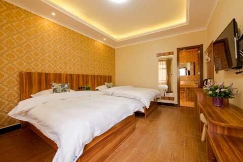 香格里拉蓝田青年文创旅宿(独克宗古城店)