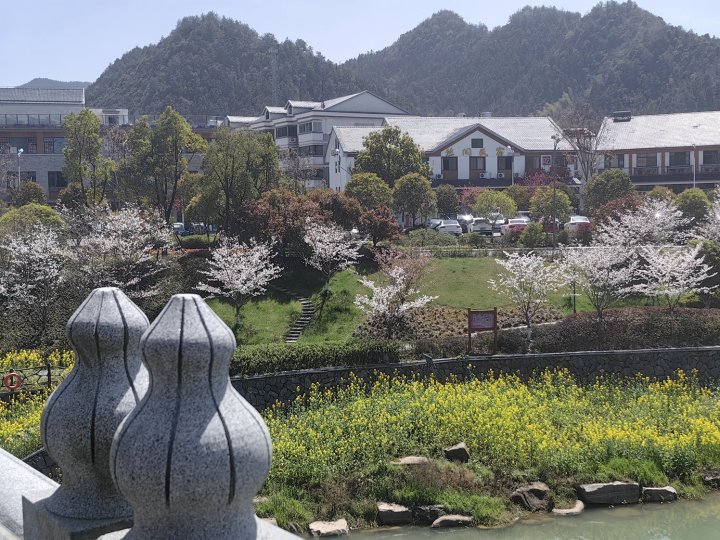 千岛湖悠闲民宿(高铁站店)