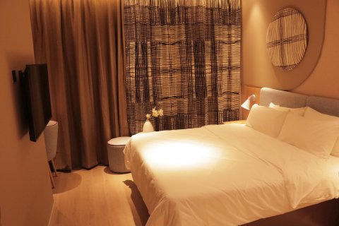 如家酒店(鄂尔多斯美食广场店)