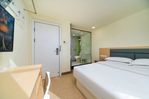 宾凯丽酒店(深圳赤尾地铁站店)