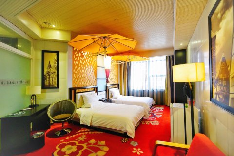 枣阳三三时尚精品酒店