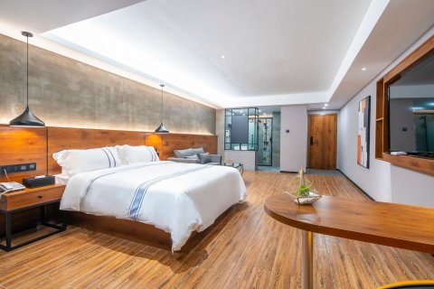 华尔顿酒店(临高汽车站富罗天街店)