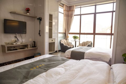 大明山百合农庄