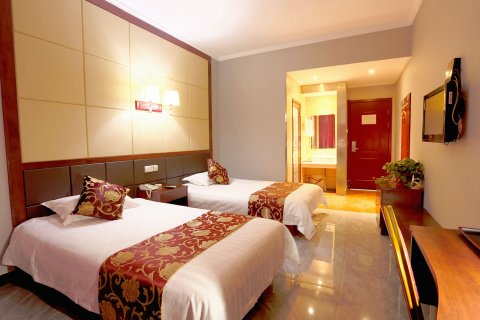 兰花桦酒店(利通店)