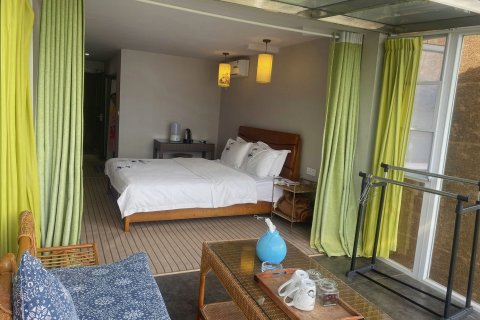 萃湖湾酒店(泸沽湖大落水码头店)