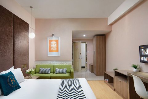 欧椰精品酒店(曲靖火车站店)