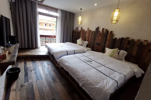 海螺沟未见山客栈