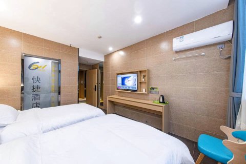 6+1精选酒店(郎溪中港东路店)