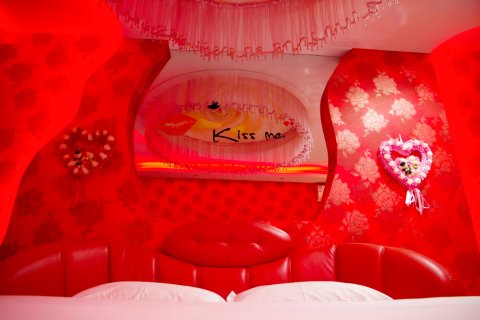 偃师青苹果主题酒店